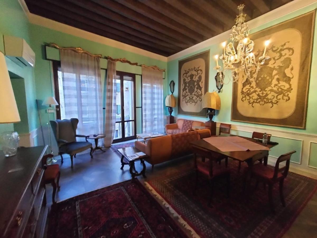 Luxury Apartment Near Rialto Bridge Veneza Exterior foto