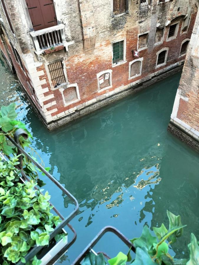 Luxury Apartment Near Rialto Bridge Veneza Exterior foto