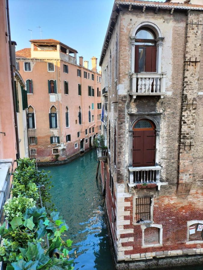 Luxury Apartment Near Rialto Bridge Veneza Exterior foto